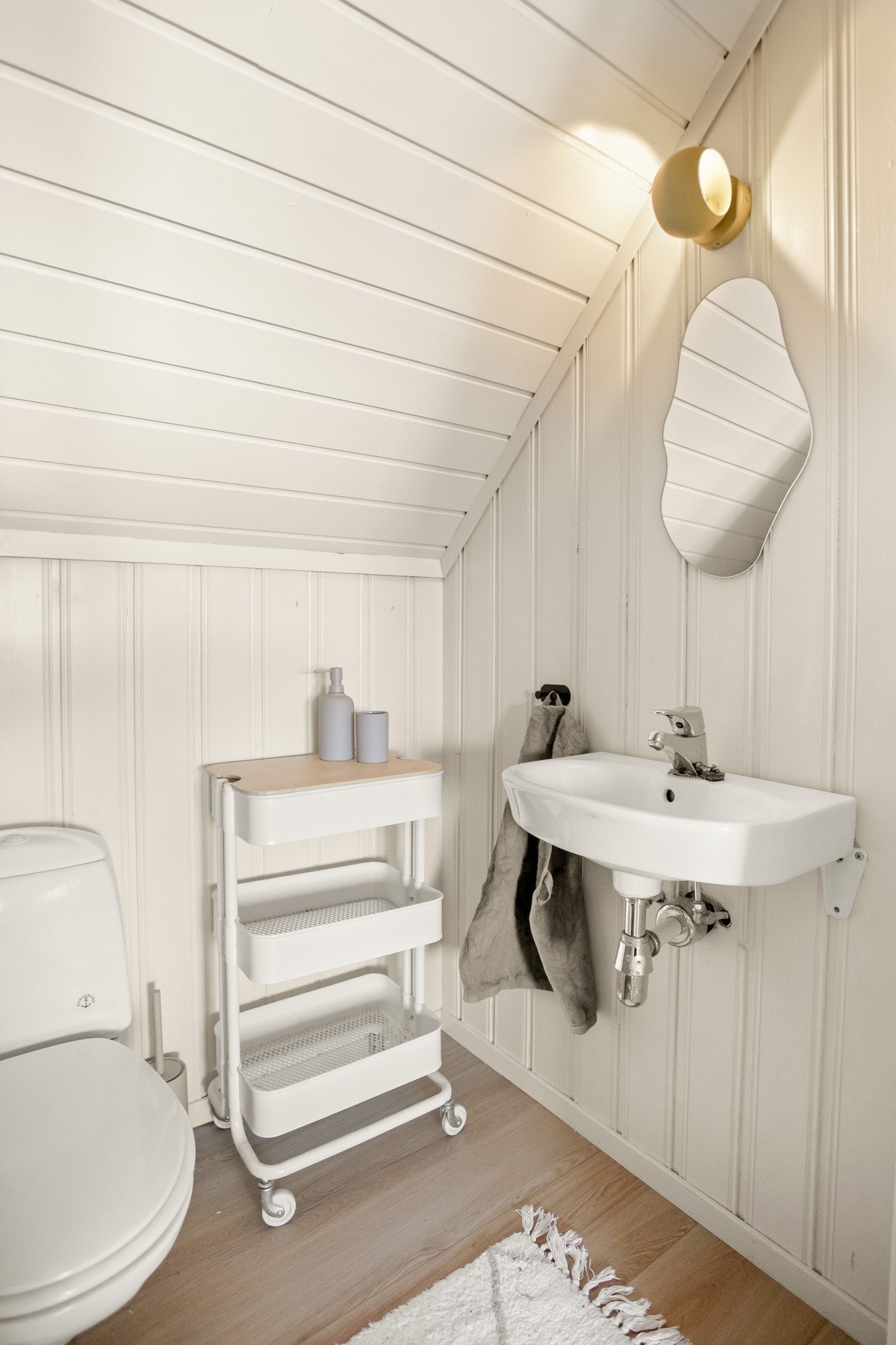 Toalettrommet på loftet. Galleribilde