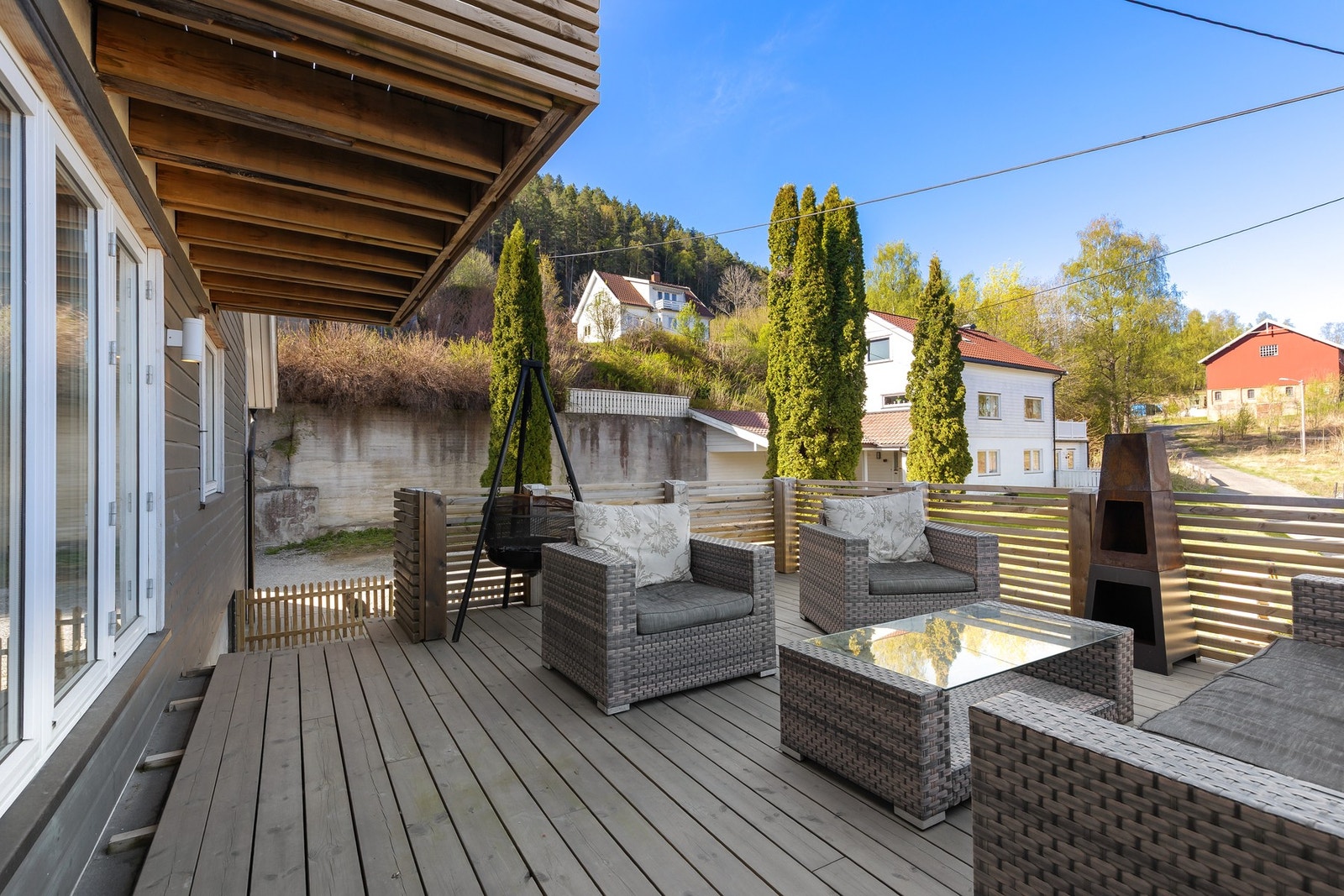 Boligen kan bl.a. skilte med et totalt terrasseareal på 71 kvm Galleribilde