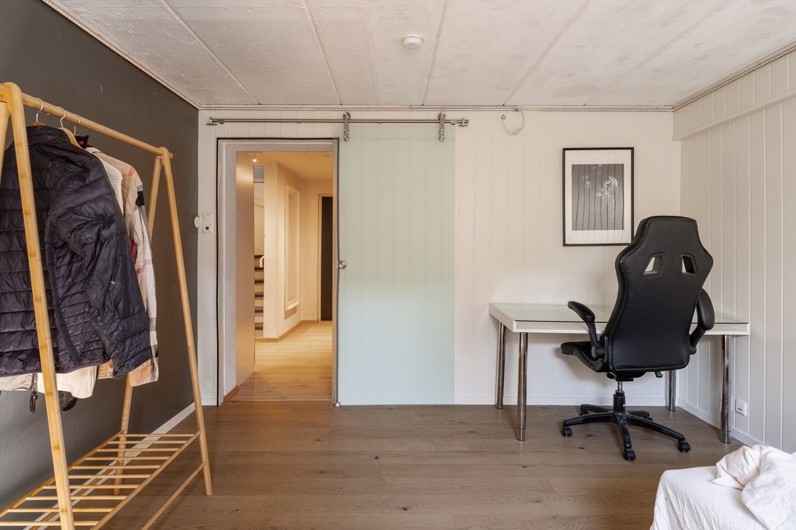 Kjeller er innredet etter brukstillatelse ble gitt. Rommet er ikke bruksendret/omsøkt. Se salgsoppgaven. Galleribilde