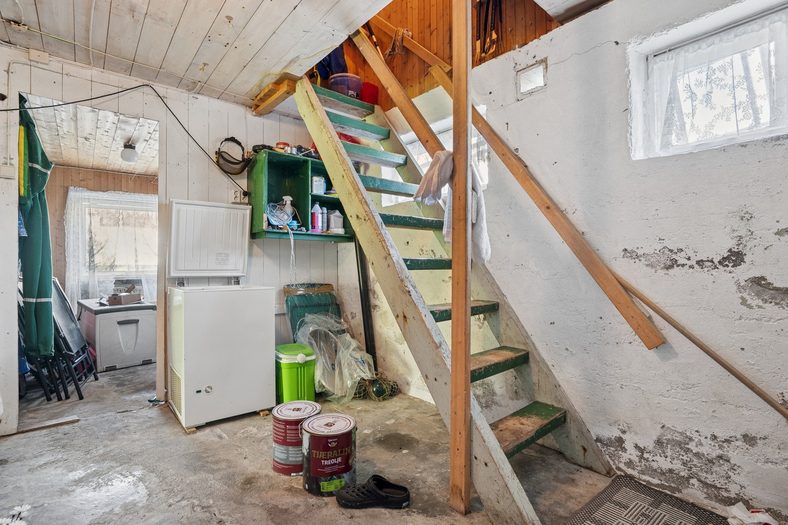Kjeller består hovedsakelig kun av boder. Galleribilde