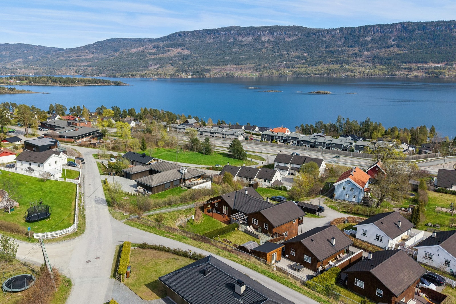 En barnevennlig beliggenhet i populære Steinsåsen. Galleribilde
