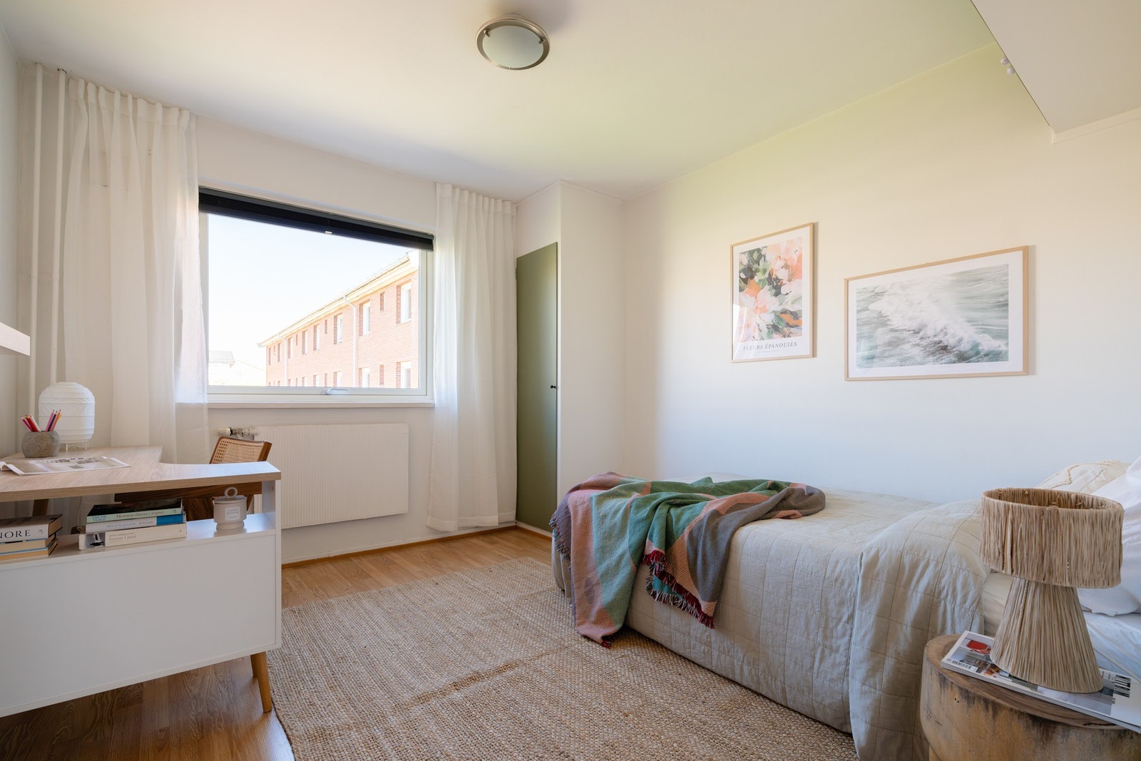 Det andre soverommet er perfekt som gjesterom, barnerom eller kontor. Galleribilde