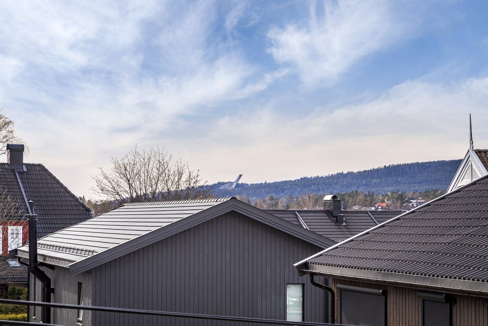 Utsyn mot Holmenkollen Galleribilde