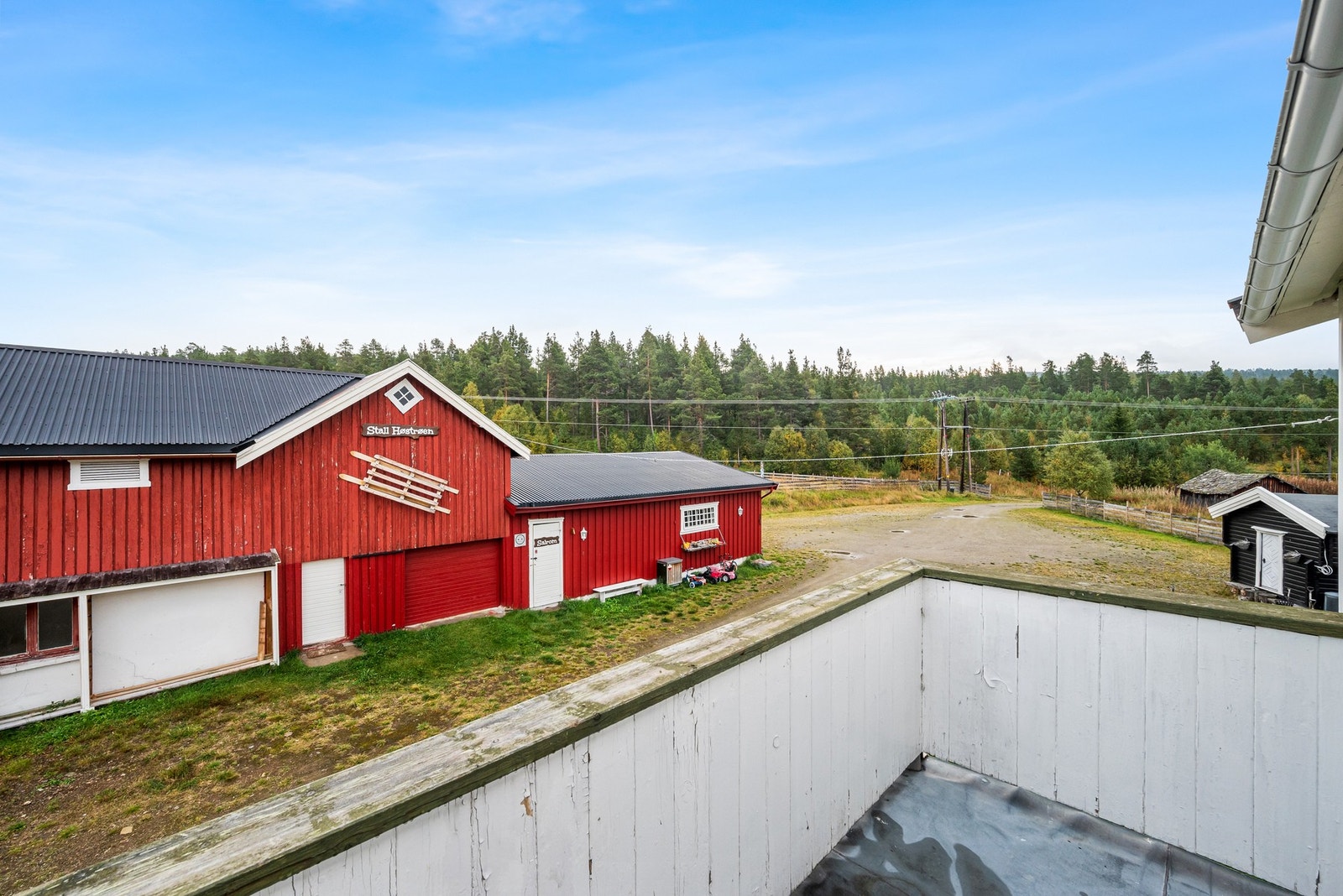 Gårdstun Galleribilde