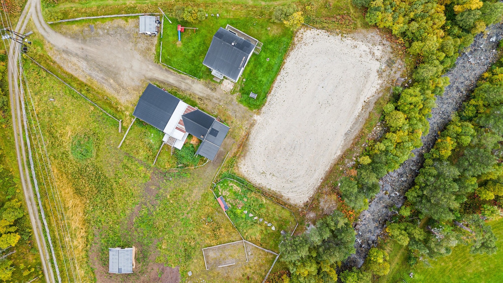 Gårdstun Galleribilde