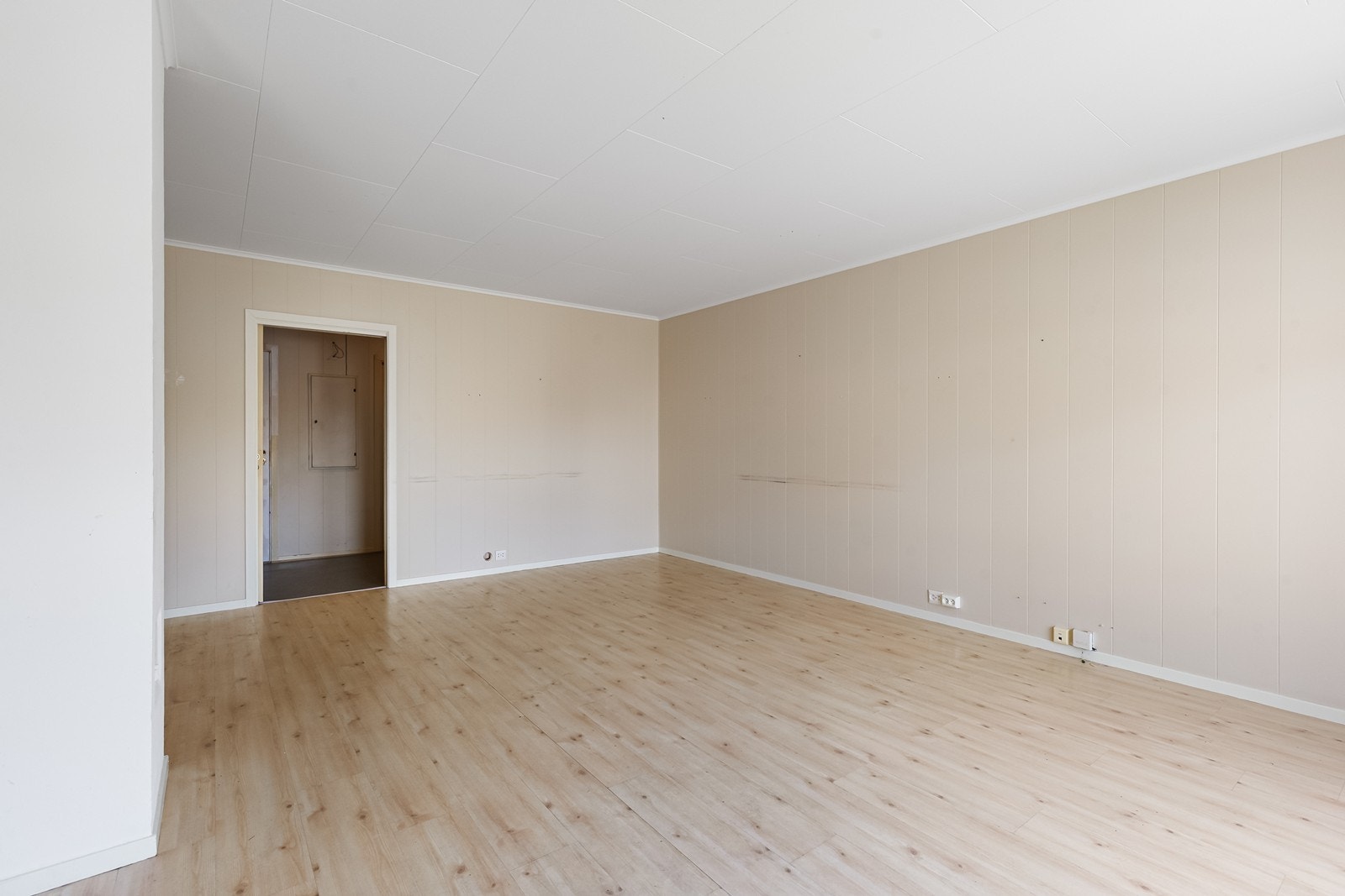 Fra stue er det adgang til gang med to soverom og bad. Galleribilde
