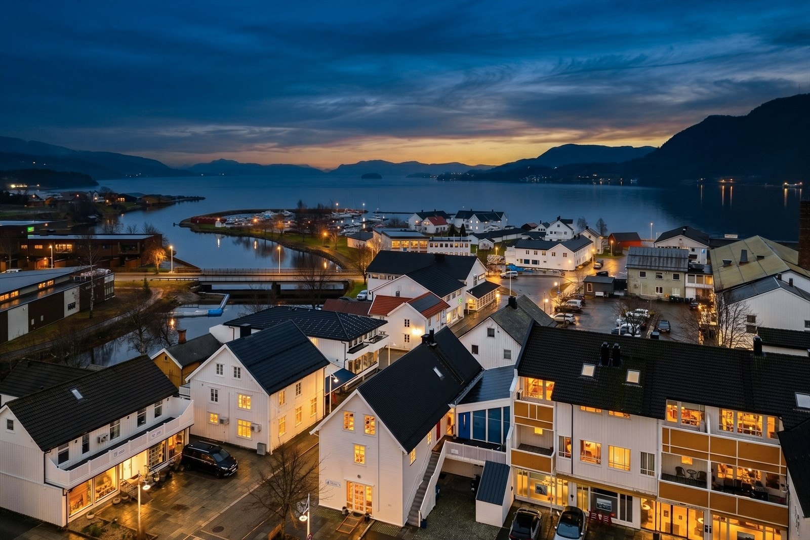 Velkommen til Øragata 12B og en pen selveierleilighet med svært attraktiv beliggenhet.
Foto: Max Stenberg. Galleribilde