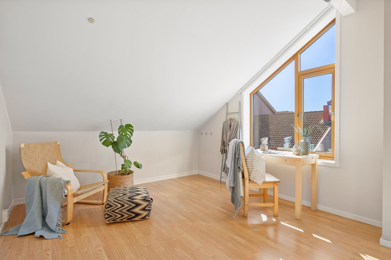 Boligen har balansert ventilasjon. Dette sørger for et friskt og godt inneklima hele året rundt. Galleribilde