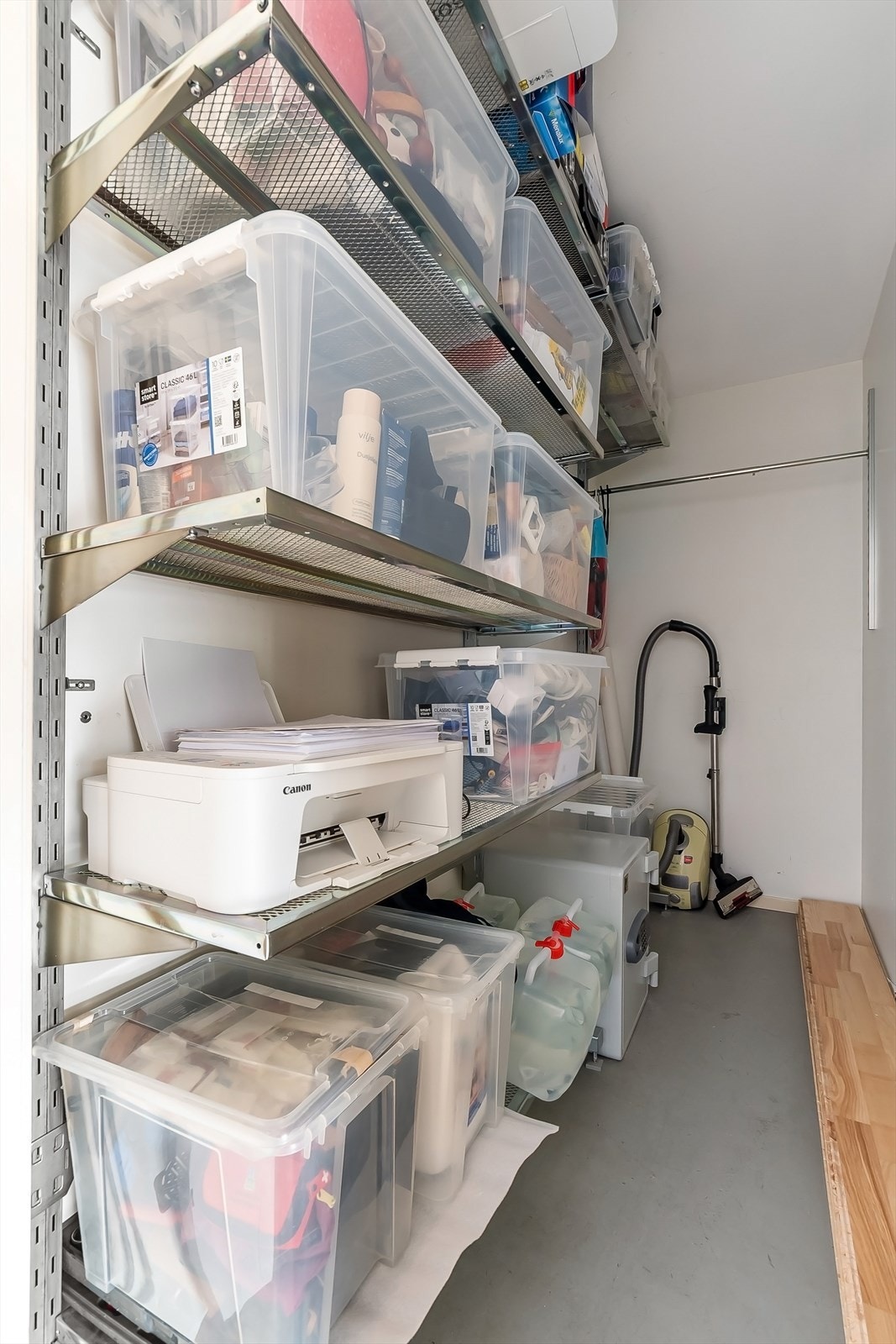 Svært praktisk innvendig bod Galleribilde