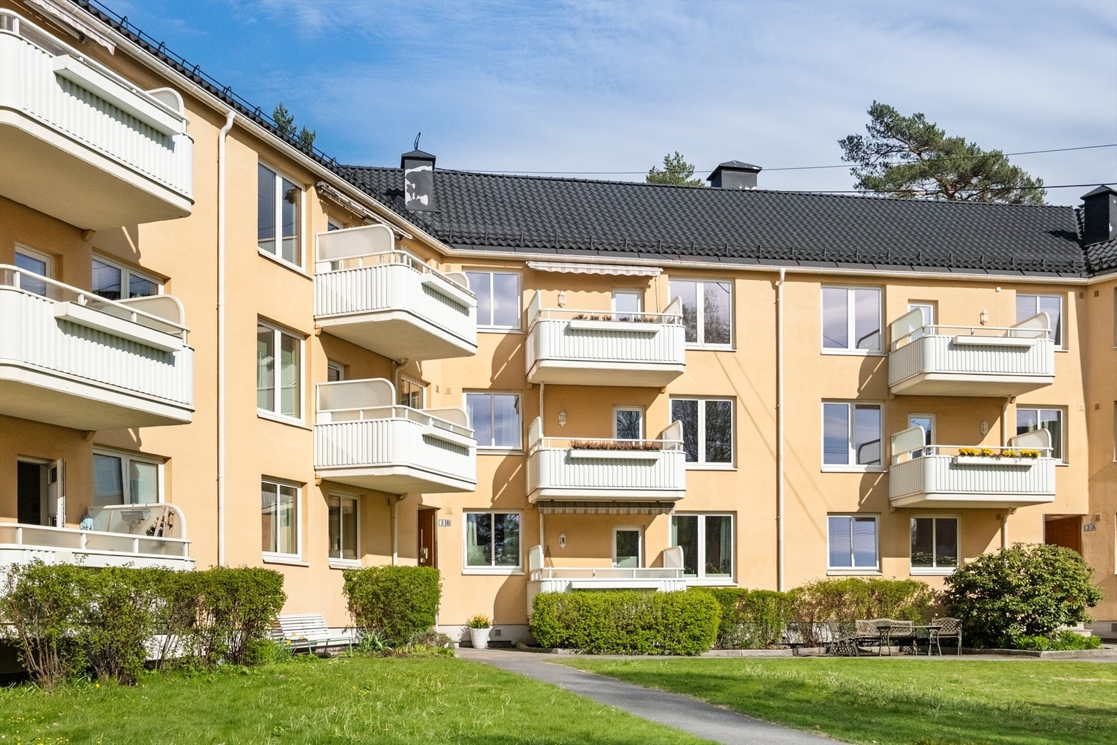 Aksjelaget er meget veldrevet, og har egen vaktmester som ivaretar den daglige driften og vedlikeholdet i selskapet Galleribilde