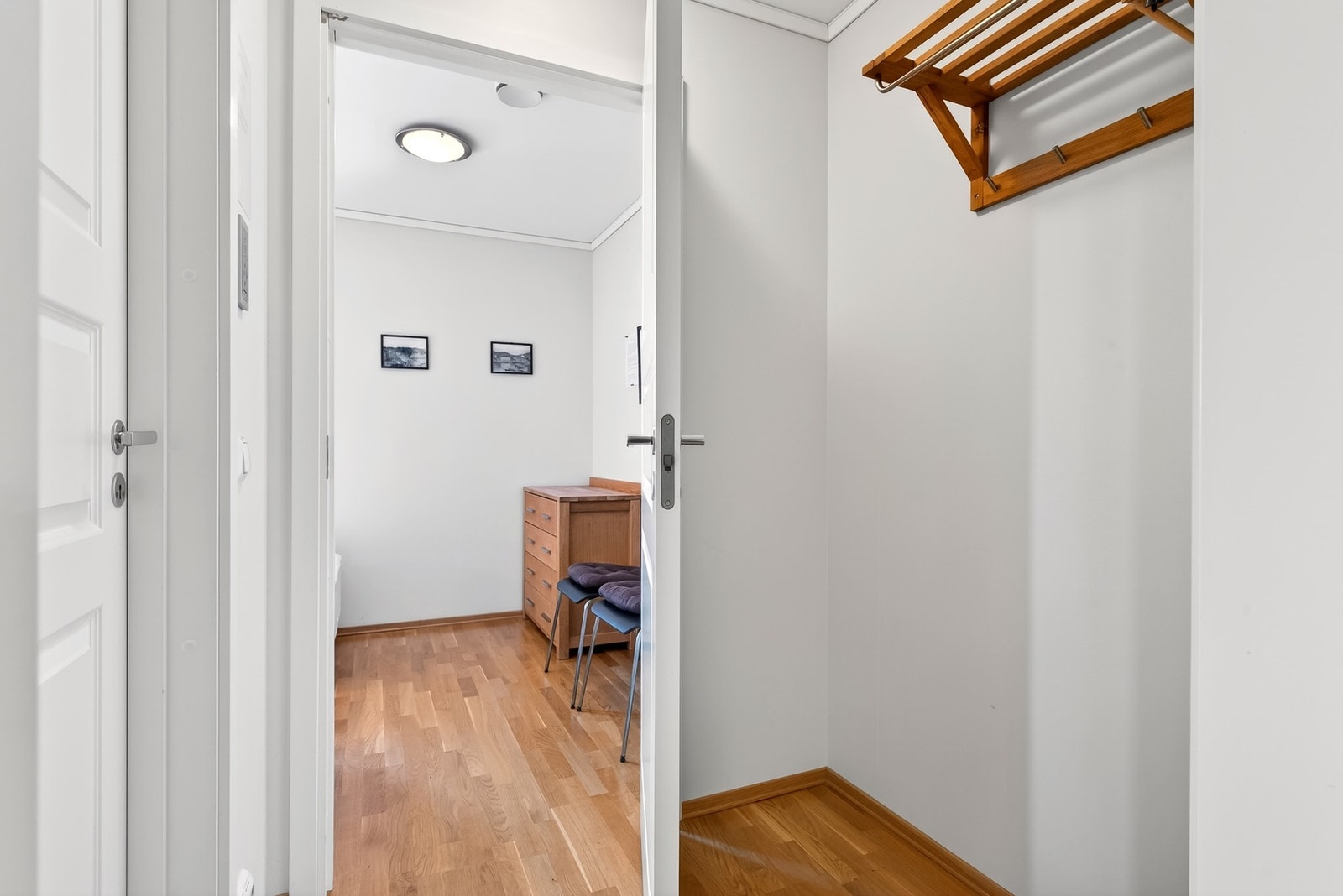 Inn til et av "Hotellrommene". Galleribilde