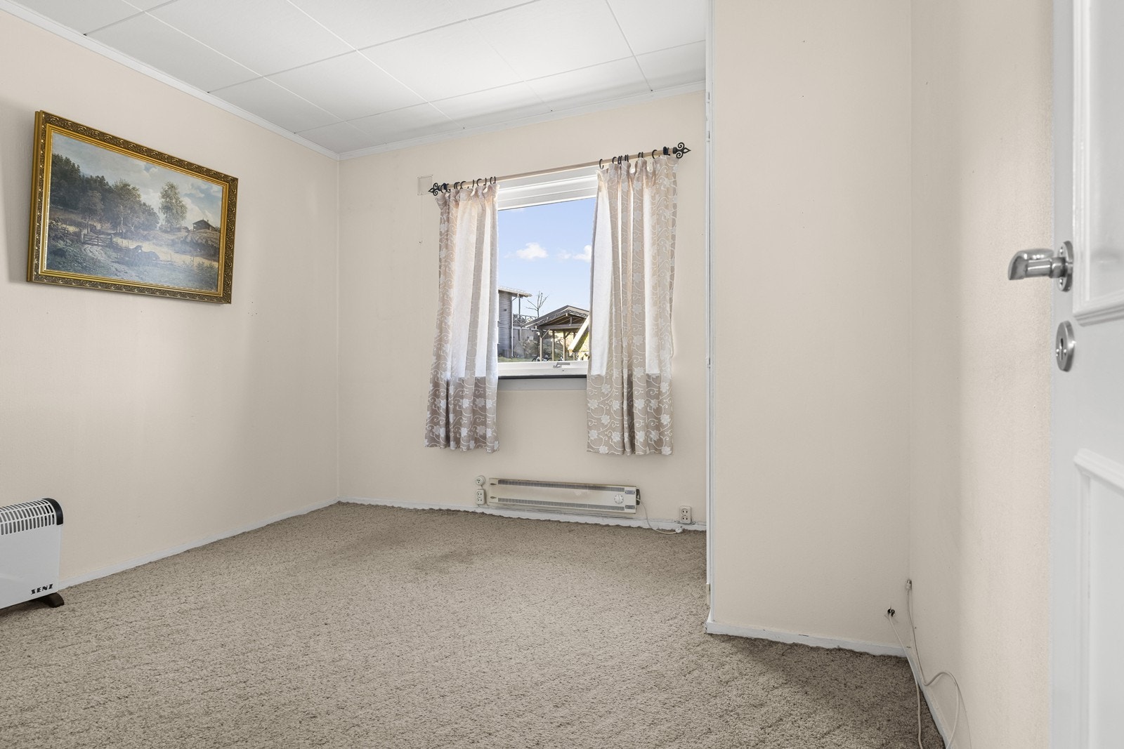 Boligen har to soverom. Dette er av god størrelse og har flere innredningsmuligheter. Galleribilde