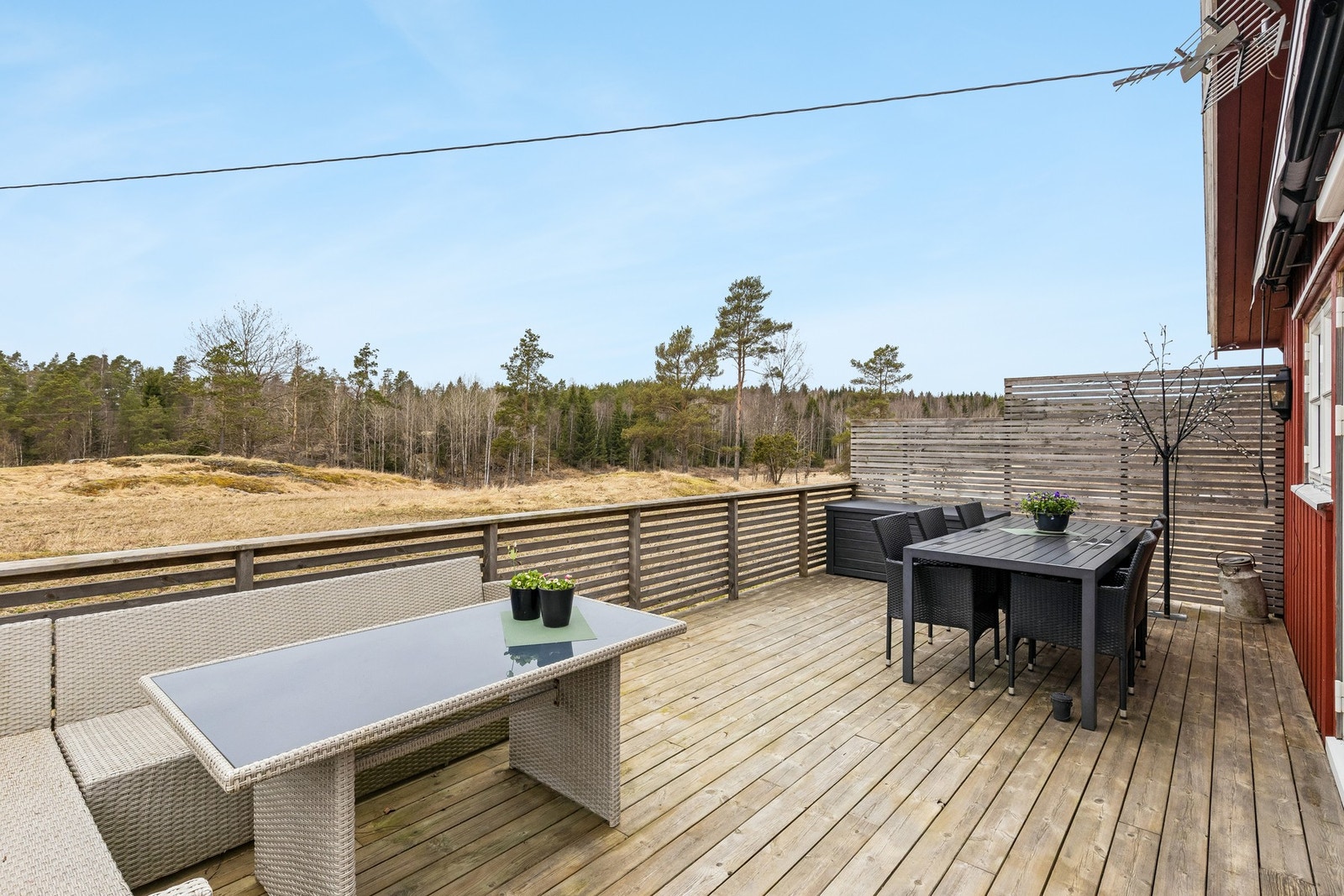 Terrasse ved kårboligen Galleribilde