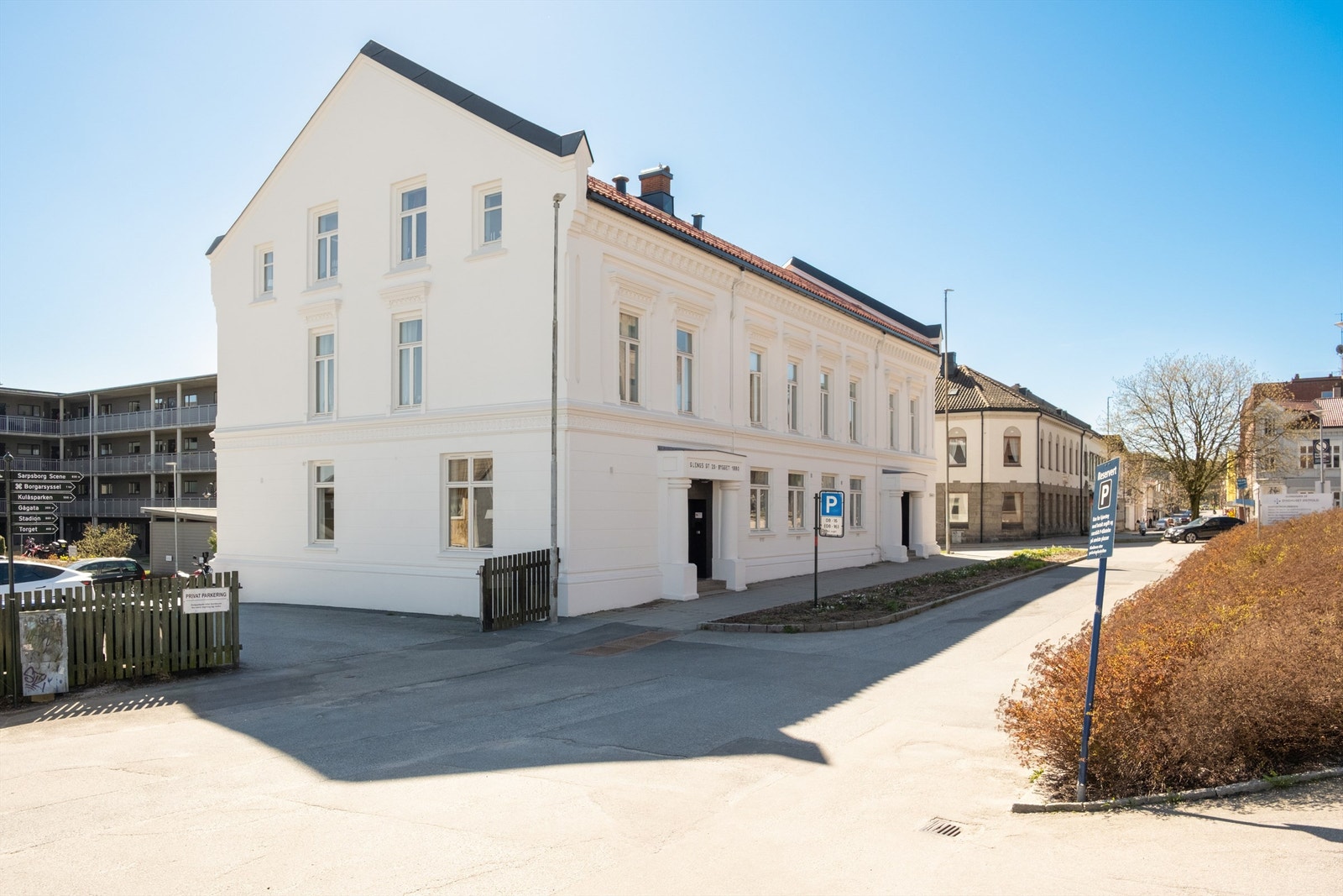 Glengsgata 20 presenteres av Per-Espen Omberg i Krogsveen. Galleribilde