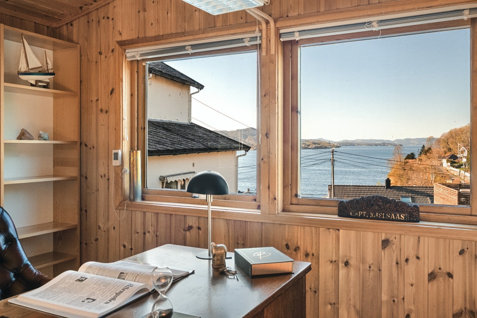 Hjemmekontor med utsikt. Galleribilde
