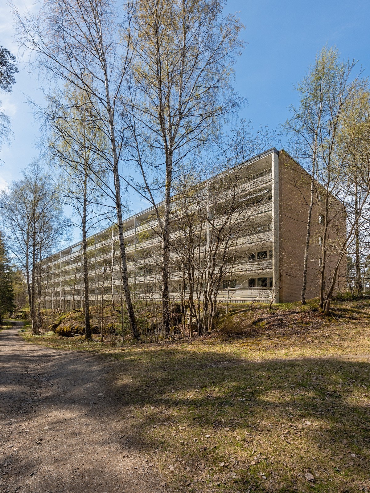 Med marka som nærmeste nabo oppleves sameiet og fellesområdene skjermede og usjenerte i fredfulle omgivelser. Galleribilde