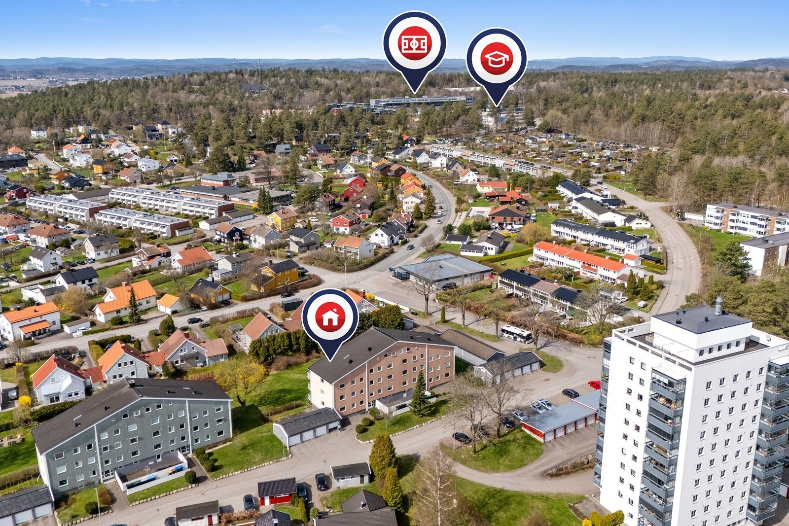 Markørene viser nærhet til skoler, barnehager og idrettsanlegg, som Byskogen skole og Trudvanglia barnehage. Galleribilde