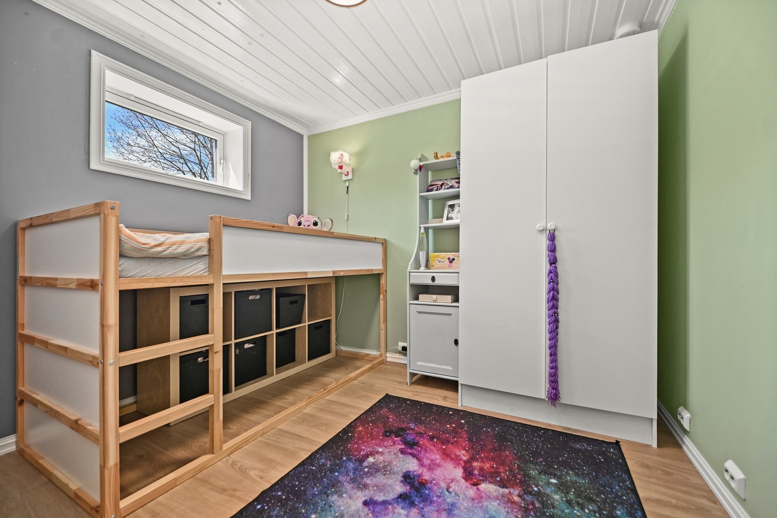 Soverom i kjeller. Galleribilde