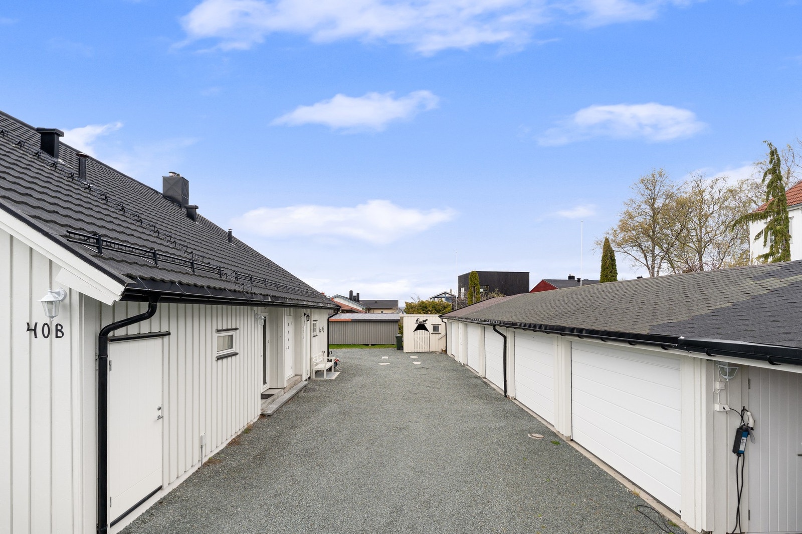 Enkel adkomst til garasje. Galleribilde
