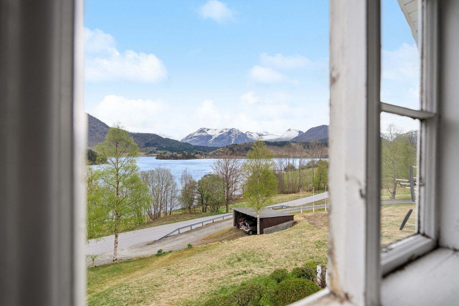 Våkn opp til en flott utsikt fra soverommet. Galleribilde