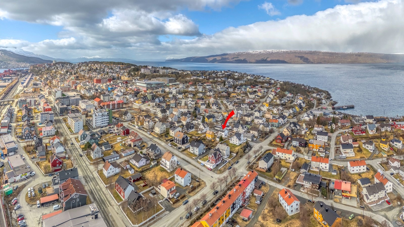 Sentral beliggenhet i øvre del av Vassvik Galleribilde