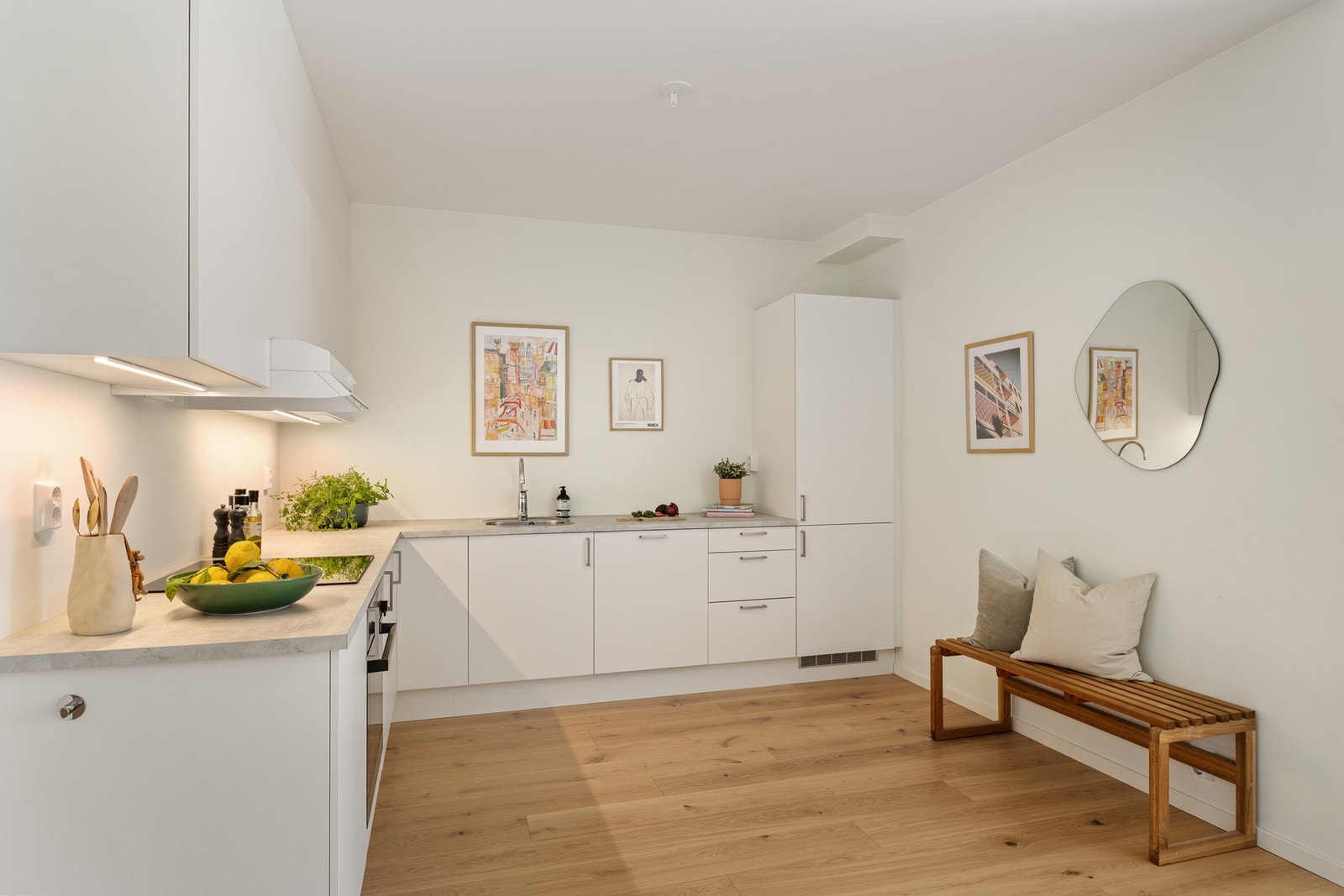 Her er også plass for en liten spiseplass/benk Galleribilde