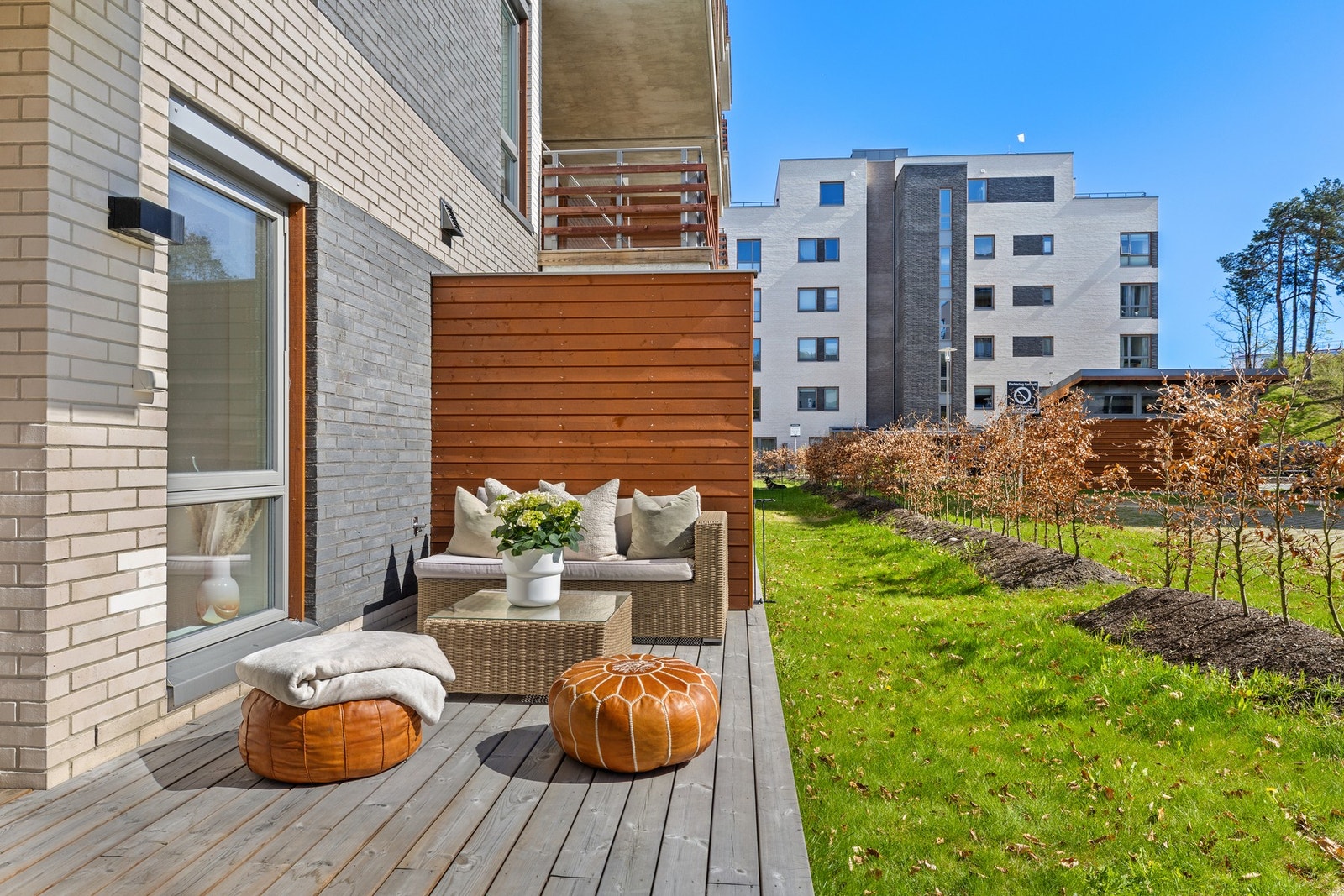 Uteplass Galleribilde