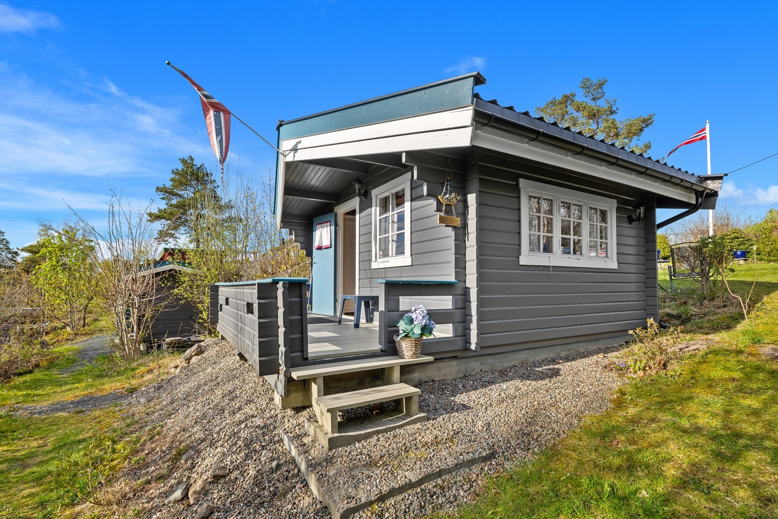Anneks med 1 soverom og terrasse utenfor. Galleribilde