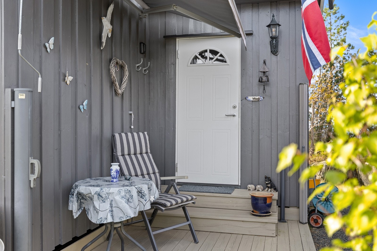 Hyggelig liten plass for mogensolen Galleribilde