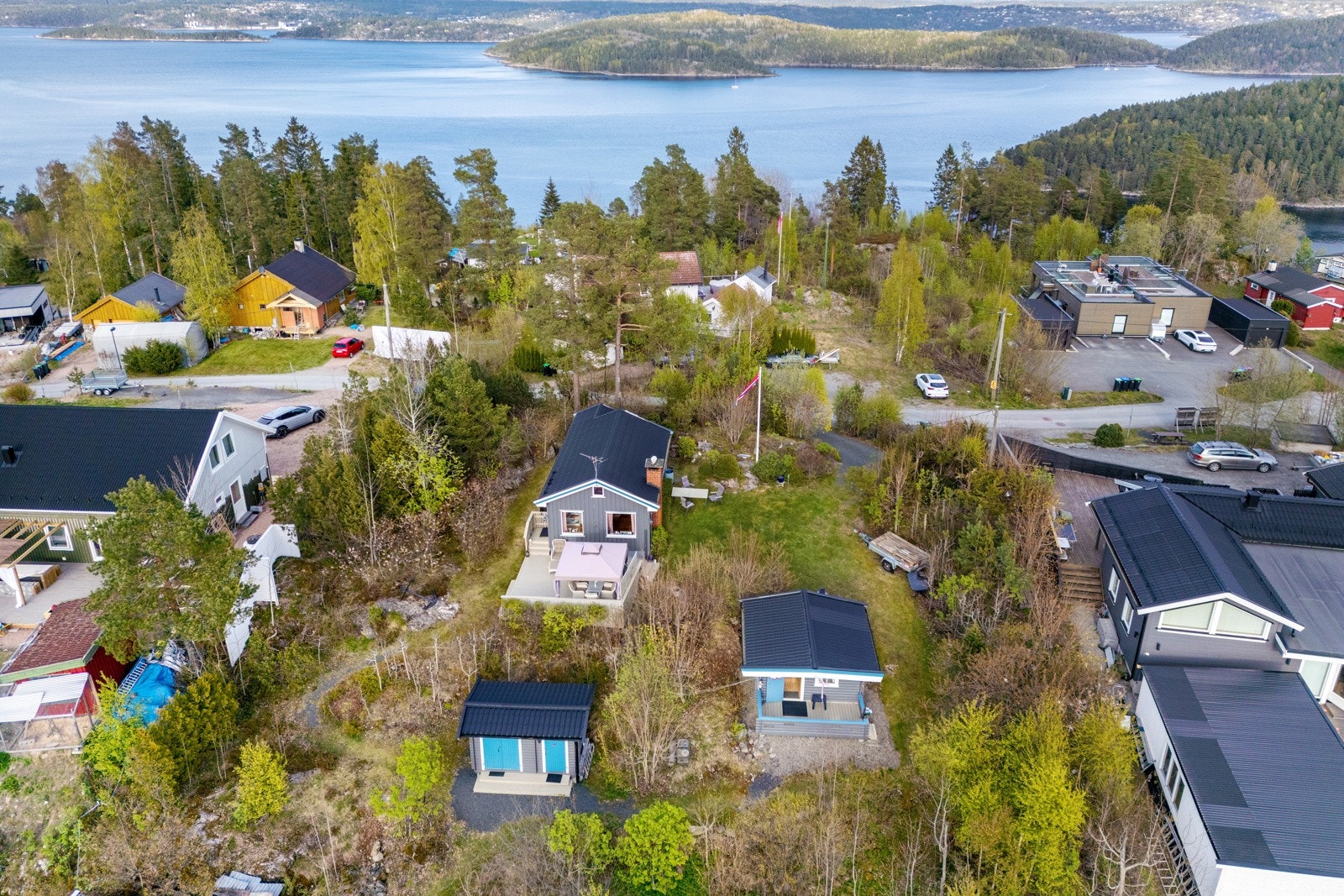 Høydefoto sett fra vest mot øst med Oslofjorden i bakgrunn Galleribilde