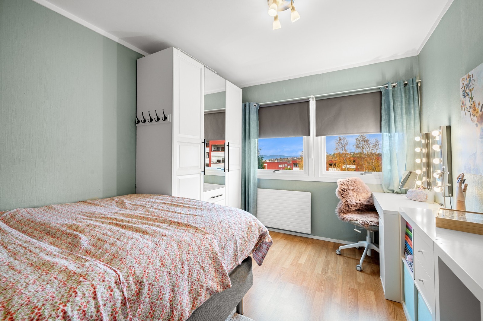 Soverom 2 er også av god størrelse på 11 m². Galleribilde