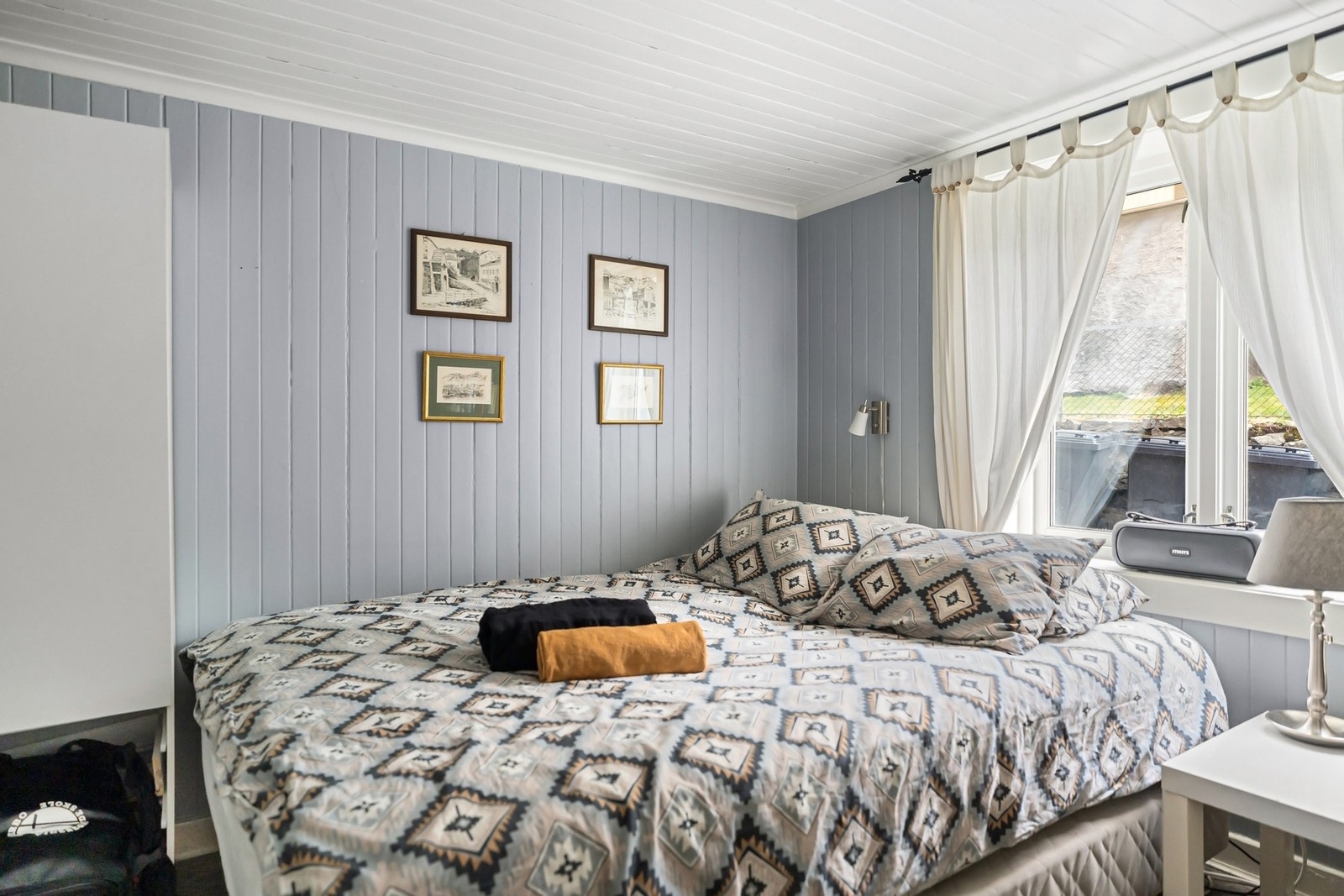 Hovedsoverommet er holdt i en lys og trivelig farge. Galleribilde