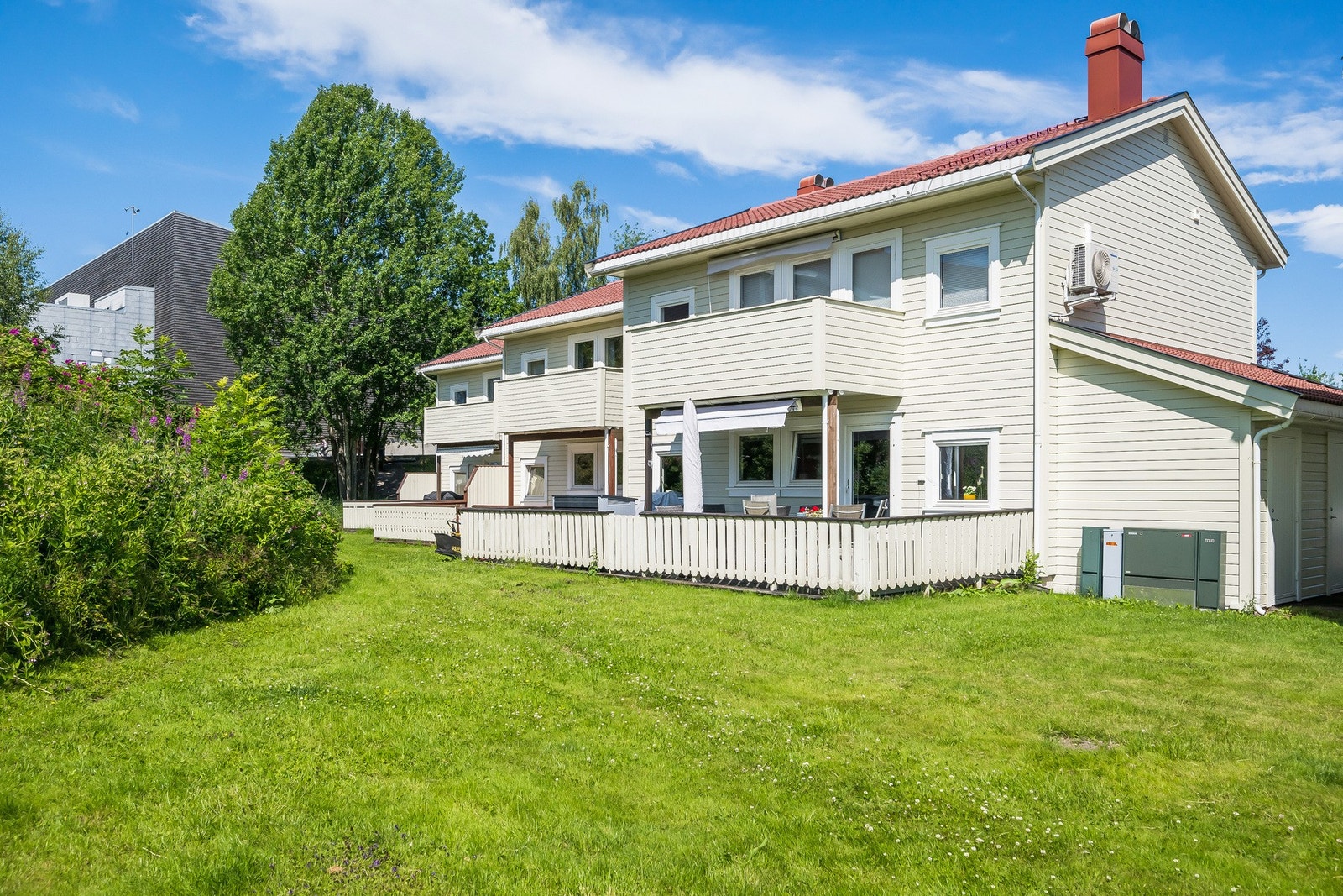 PrivatMegleren Holmestrand v/Hege Svebakk presenterer Ekeberghagen 2F Galleribilde