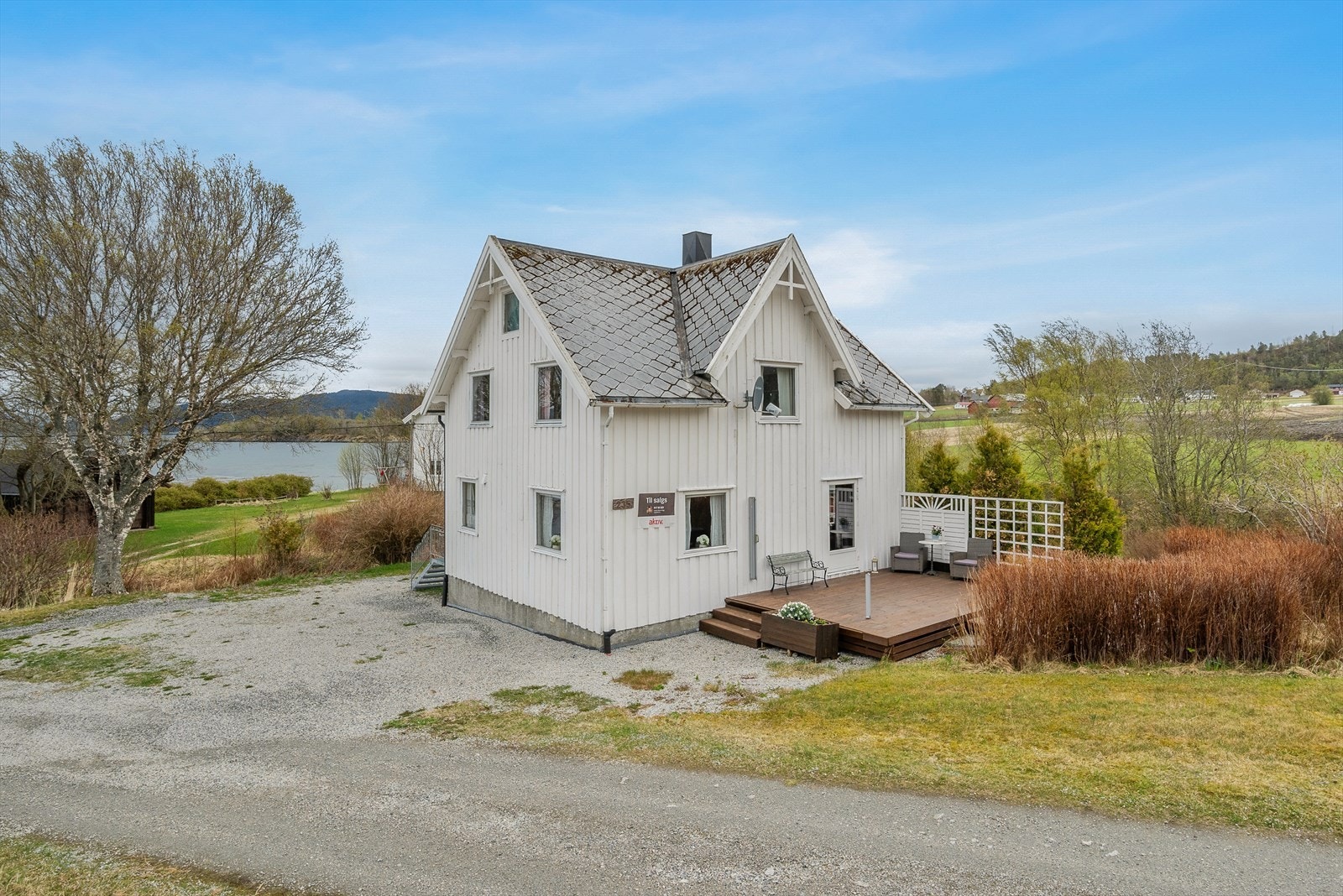 Velkommen til Lensvikveien 235! Foto v/Haukdal, Interiørfoto. Galleribilde