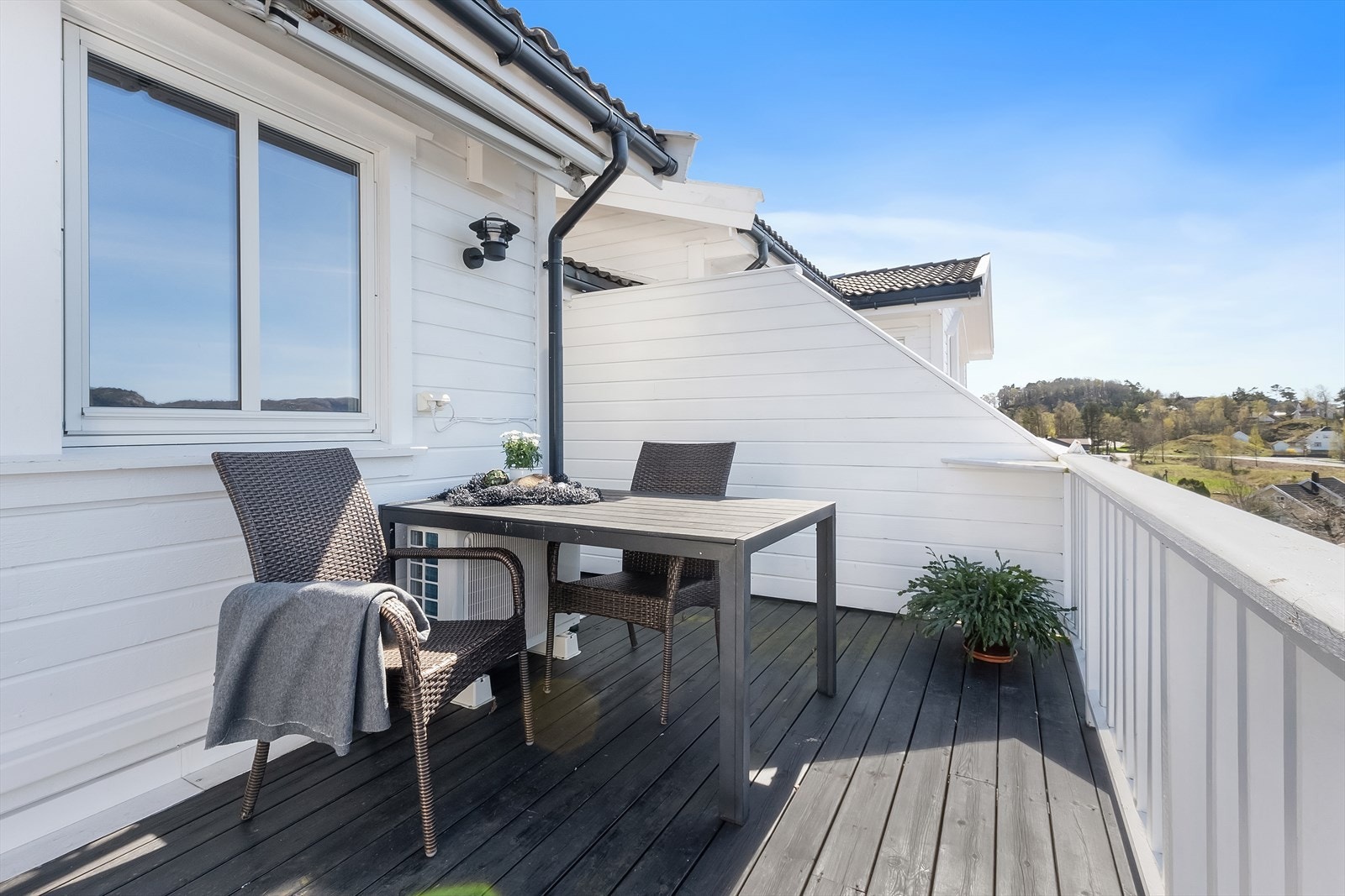 Balkong med gode solforhold. Galleribilde