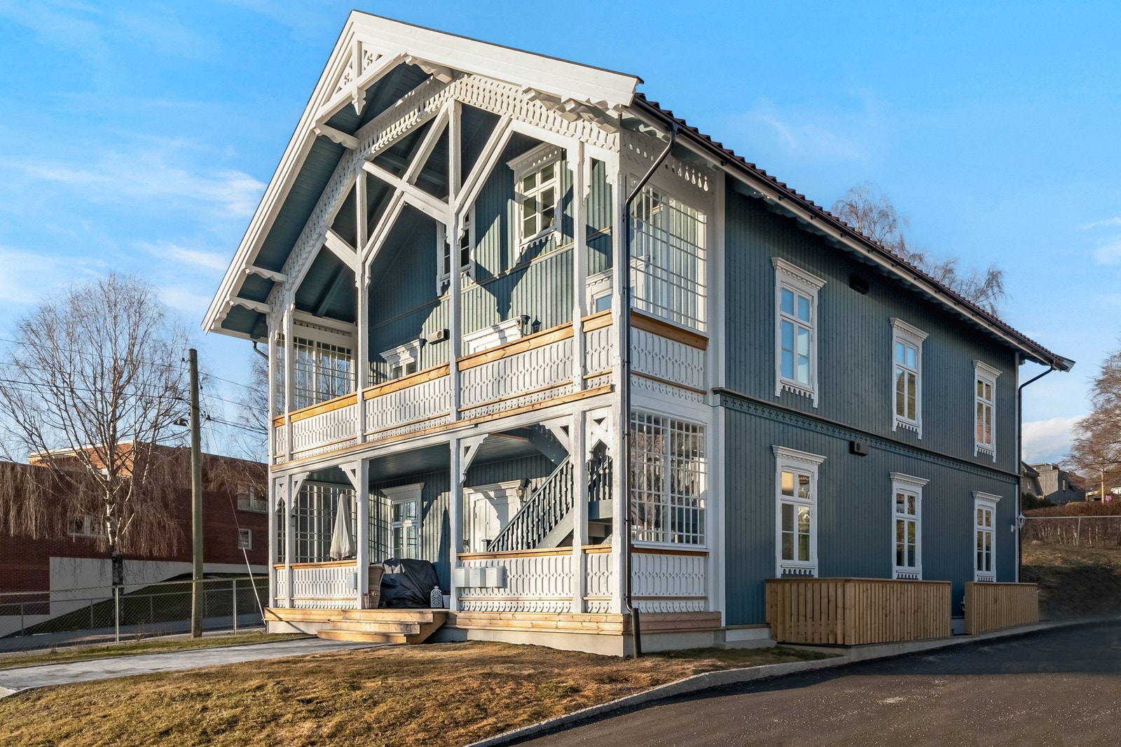 Bygget er virkelig en pryd å hvile øynene på. Bygget er bygget opp med tanke på å bevare kulturarven og historien for område. Galleribilde