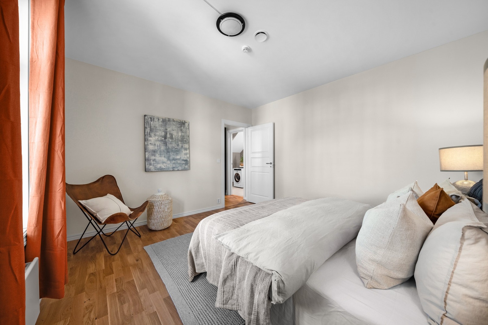 Her sover du behagelig med balansert ventilasjon som i resten av boligen. Galleribilde
