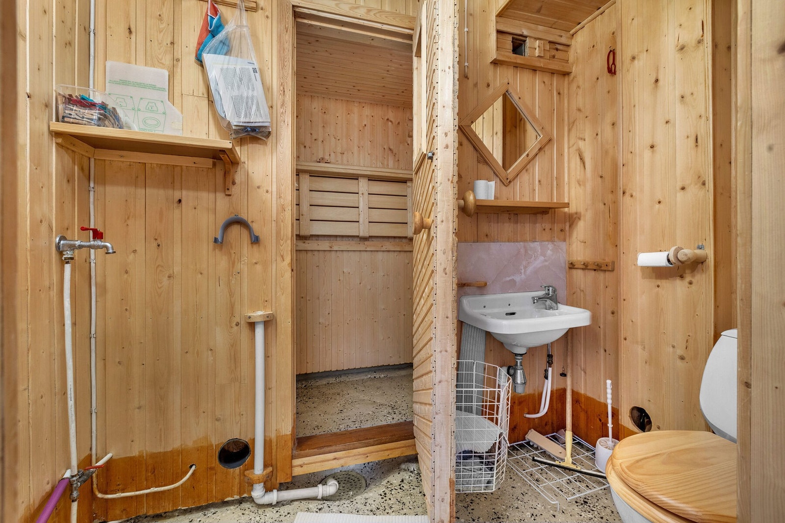 WC-rom med badstue Galleribilde