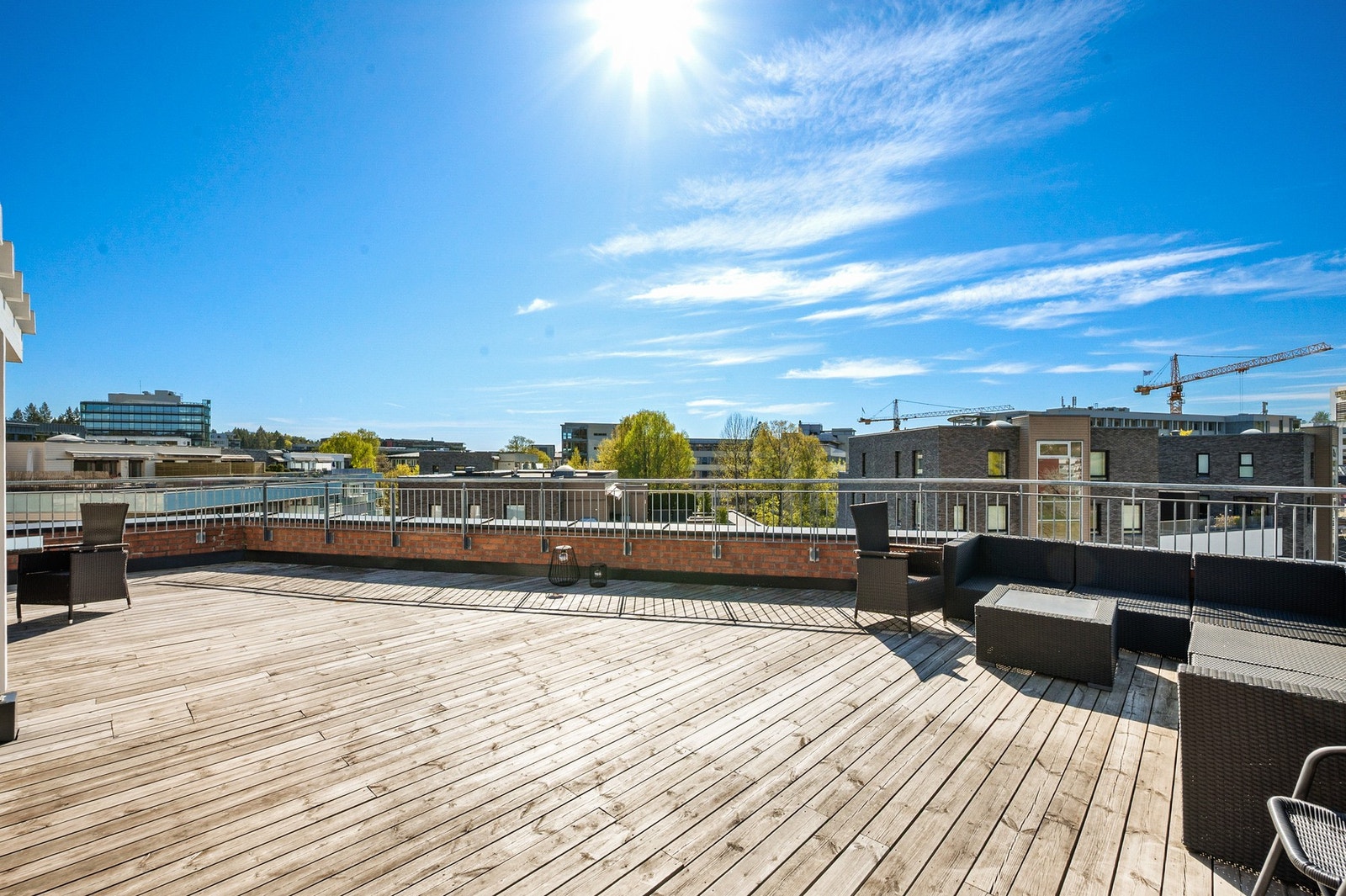 Felles takterrasse i nabobygget Galleribilde