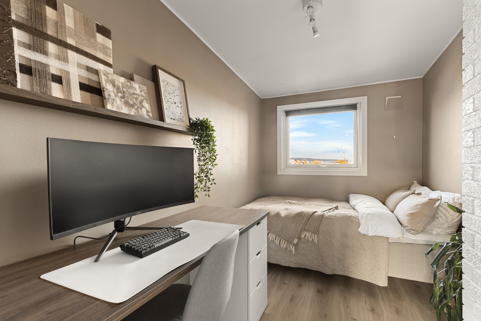 Disse passer perfekt som gjesterom, barnerom, kontor eller en kombinasjon av dette. Galleribilde