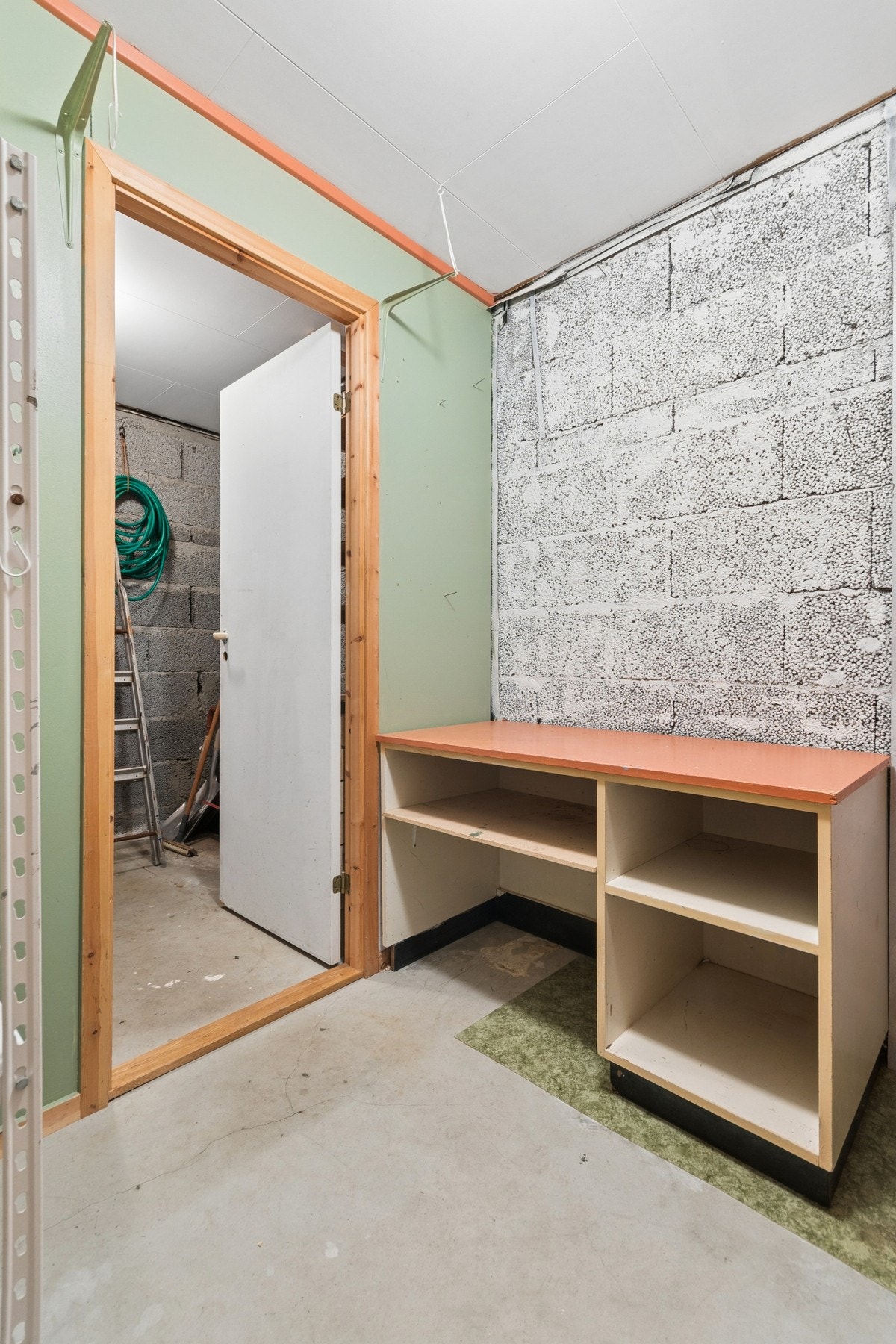 Deler av innvendig boden. Galleribilde