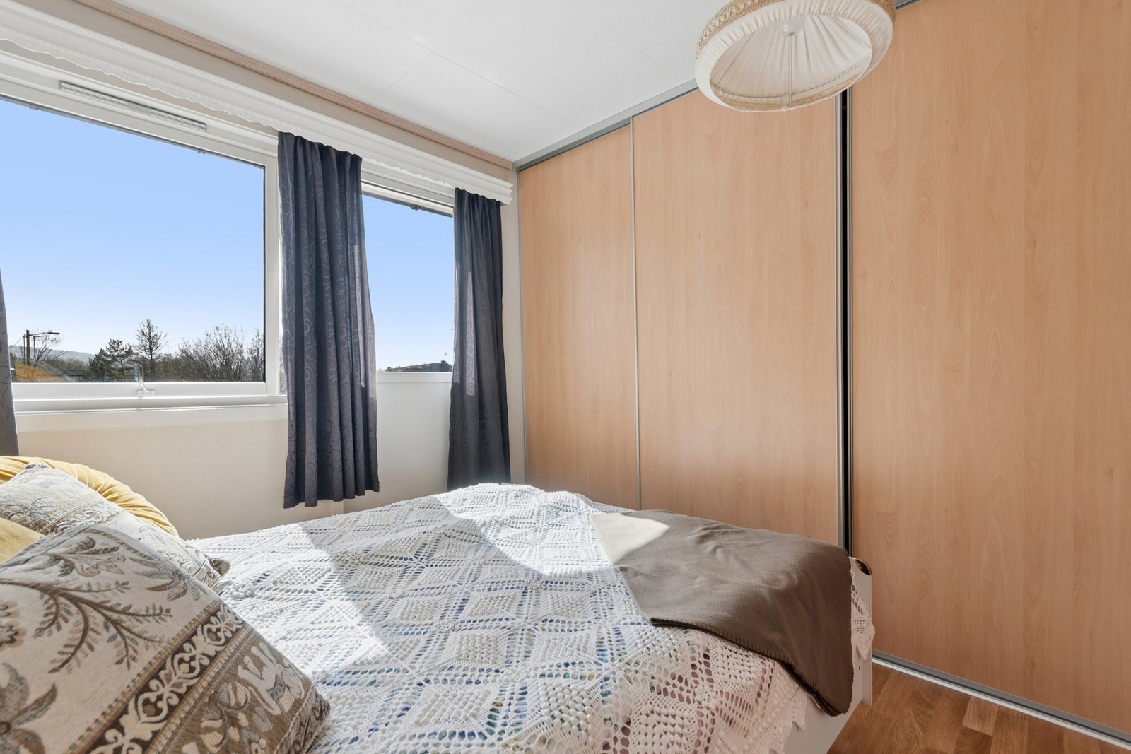 Herfra er det også utgang til balkongen. Galleribilde