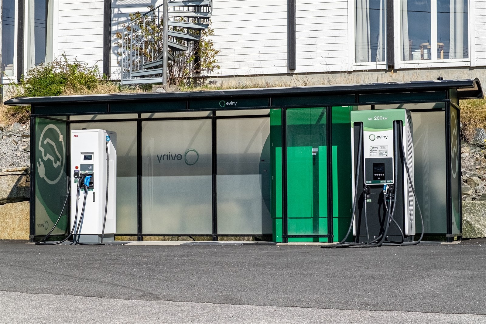 Der er det også lademulighet for EL-biler. Galleribilde