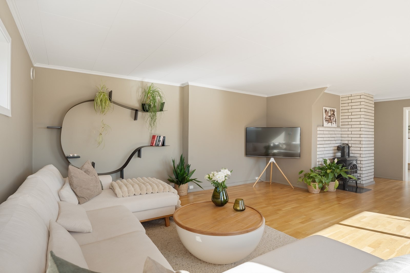 Lyse og lette fargevalg på overflatene Galleribilde