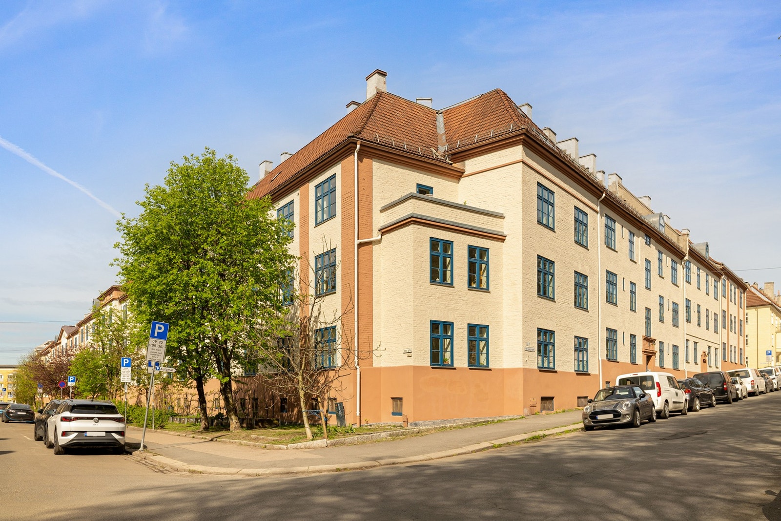 Torshov Kvartal IX, også kjent som Tysklandgården, er en del av Torshovbyen som ble anlagt på begynnelsen av 1920-tallet Galleribilde