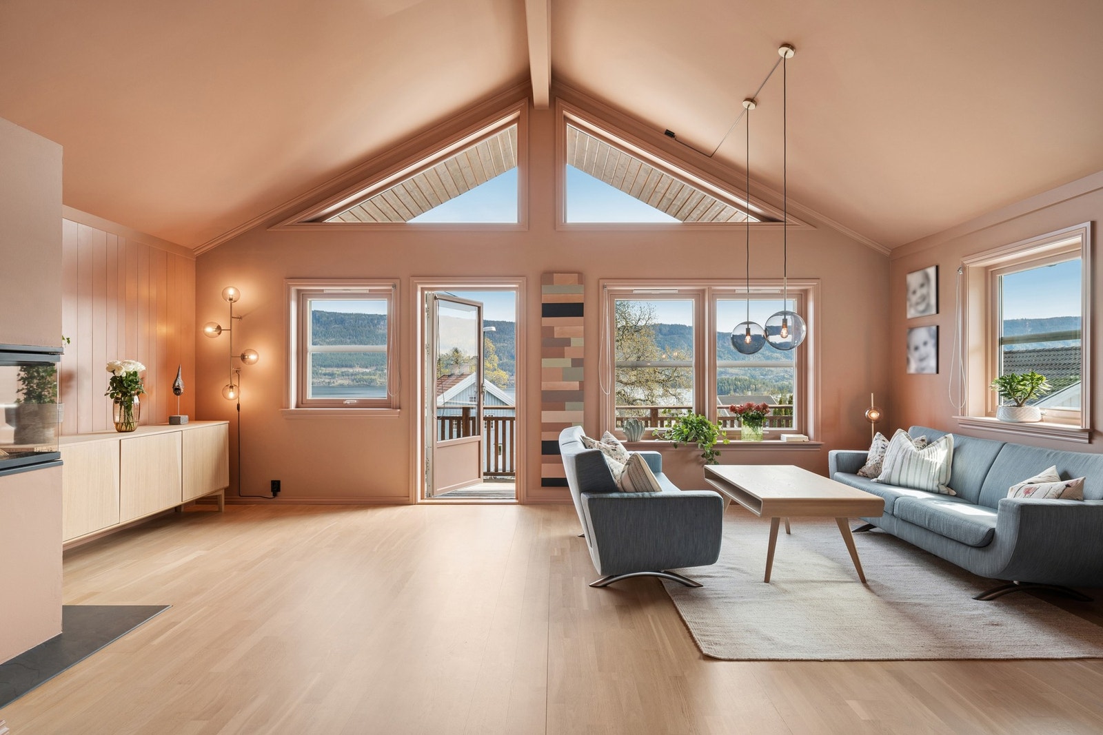 Det slippes godt med naturlig lys inn! Galleribilde