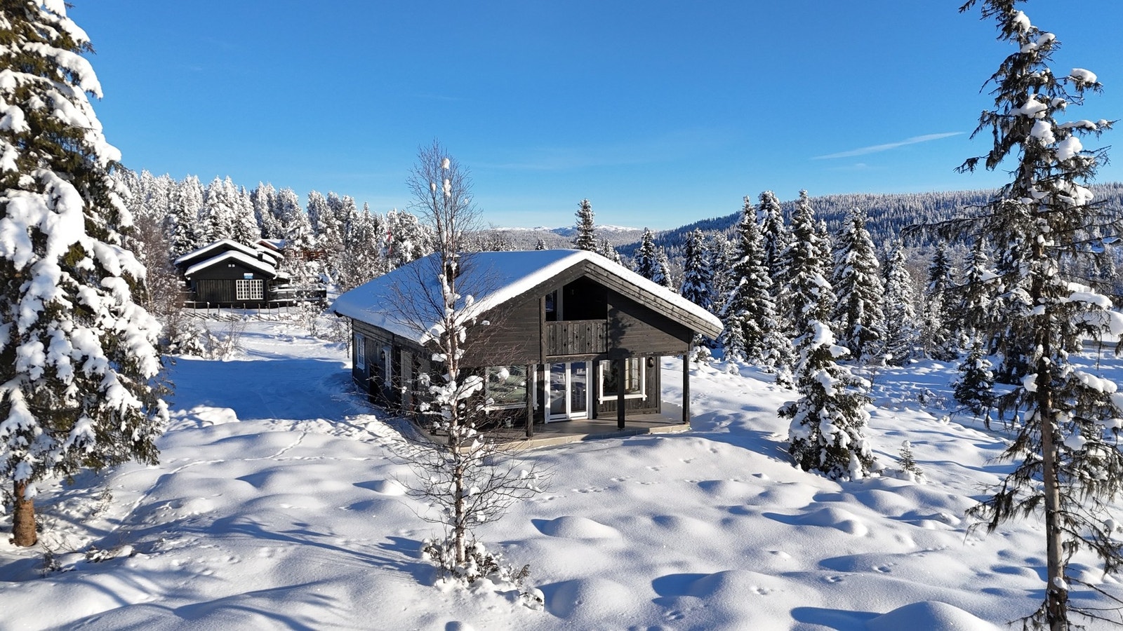 Eiendommen ligger i nærhet til både Stølsvidda og Golsfjellet, som er et svært attraktivt som tur- og friluftsområde. Galleribilde