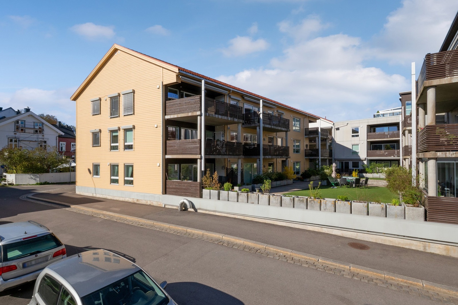 Tønsberg er en populær by som har sitt absolutte høydepunkt sommerstid, med stor turisme og et yrende folkeliv. Galleribilde