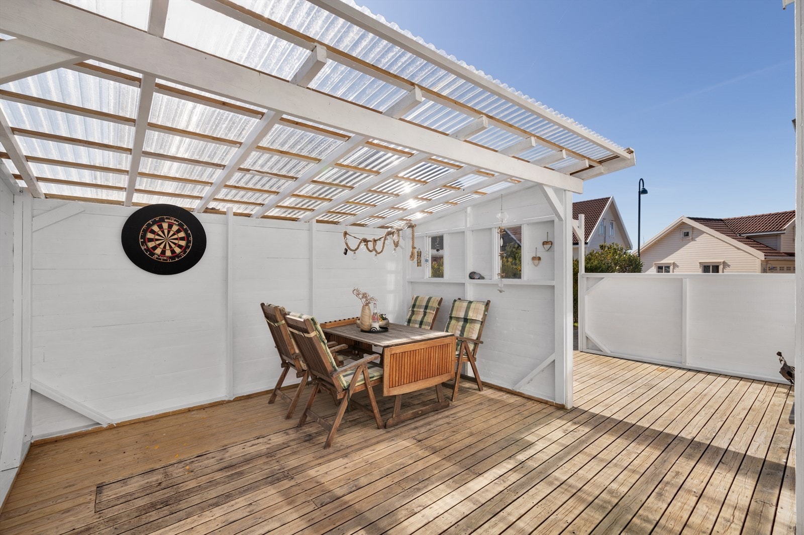 Terrasse med pergola Galleribilde