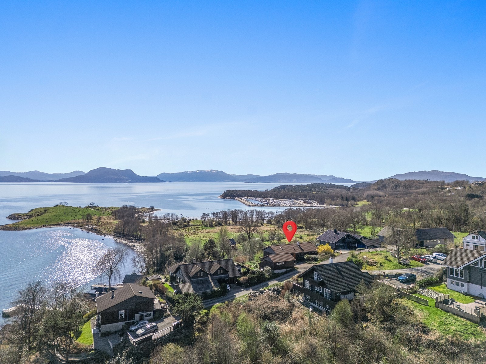 Velkommen til Kviteluren 80 - Presentert av Ove Sagenes i Eiendomsmegler Norge Galleribilde